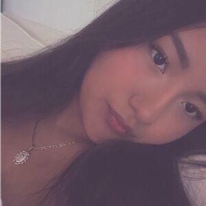 Meet your Posher, Evelyn